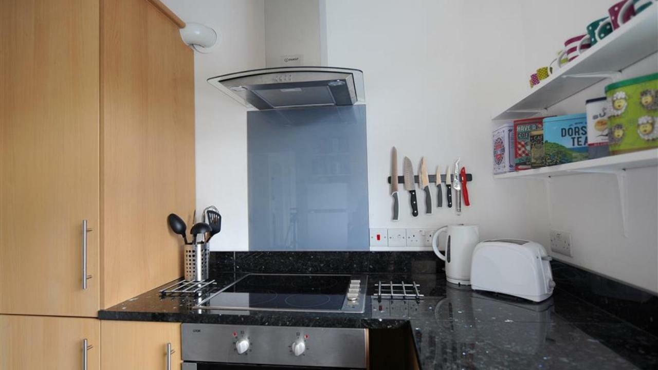 Upper Seascape Apartment Лайм Риджис Екстериор снимка