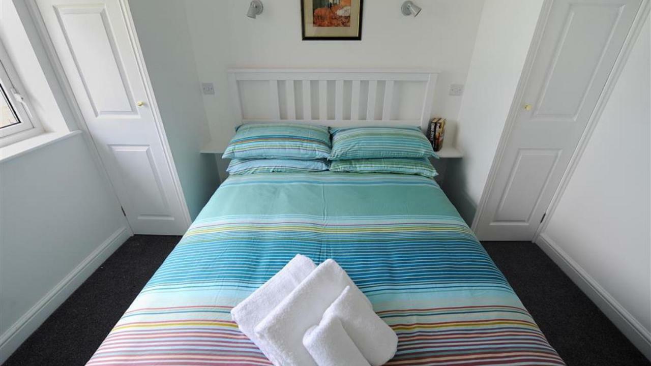 Upper Seascape Apartment Лайм Риджис Екстериор снимка